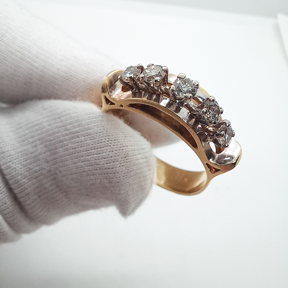 Кольцо с бриллиантами, золото 585°, 4.7 г, р.18.5